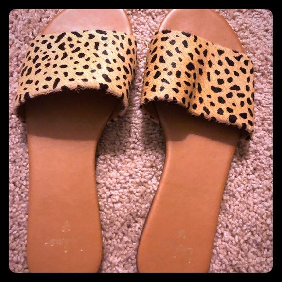 Lulus Shoes - Lulu’s slide sandals cheetah print size 10